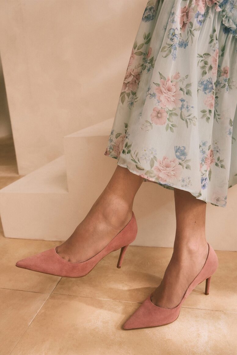 Guest Wedding Outfit | Oxford Street